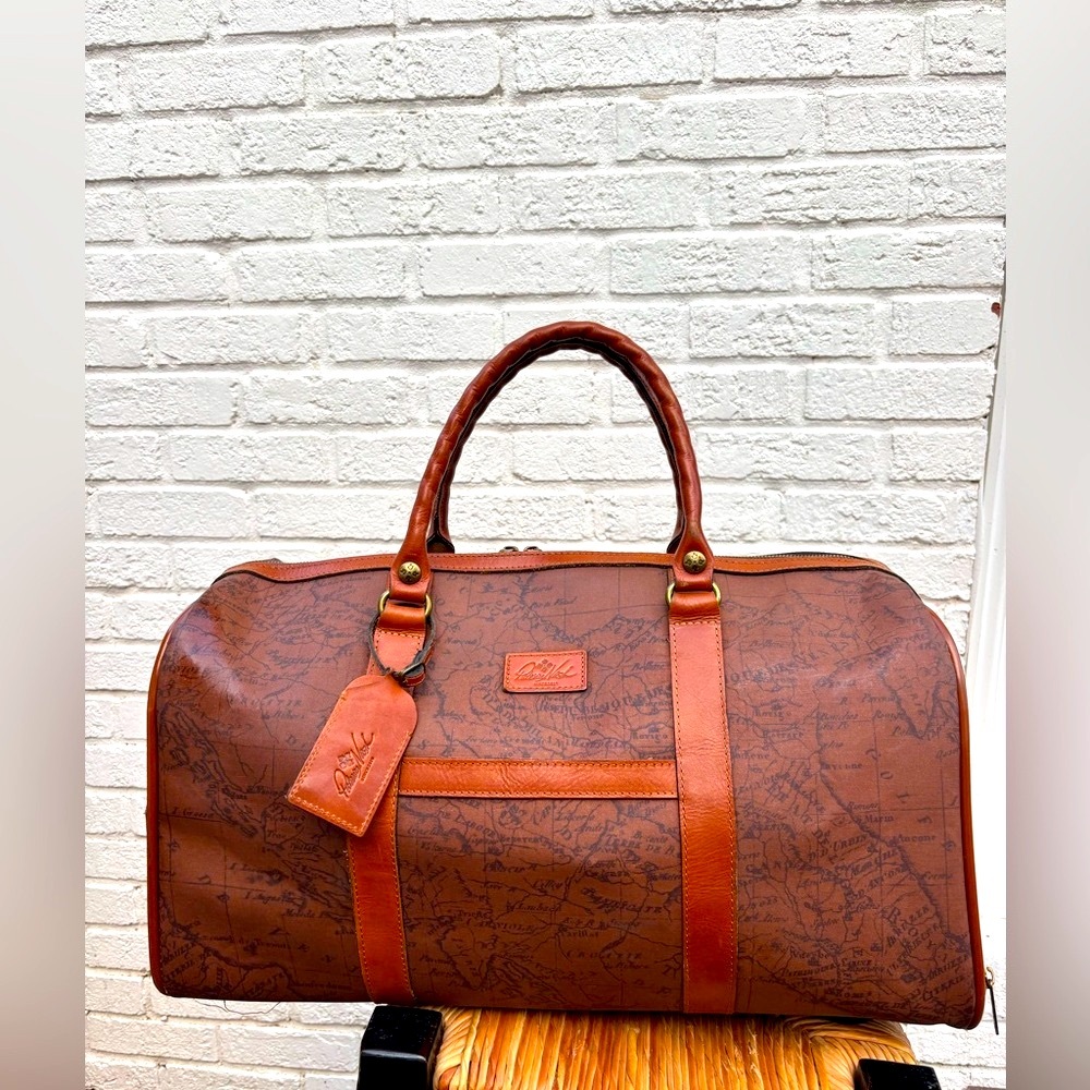 Patricia Nash Brown WORLD MAP Coated Rolling Travel // Weekender Bag